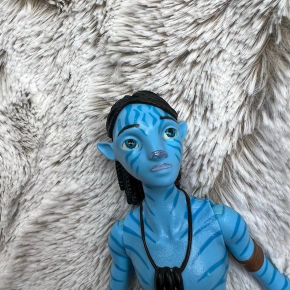 Disney World Pandora Avatar Maker ACE Young Male Na'vi Figure Blue Eyes - Picture 3 of 12